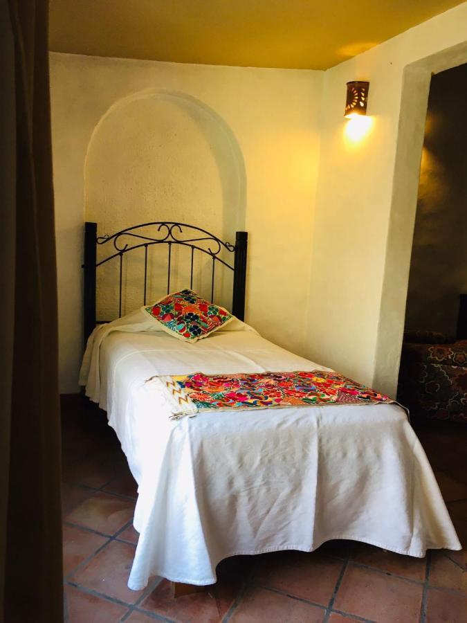 Posada Los Colorines Zinapécuaro de Figueroa Εξωτερικό φωτογραφία