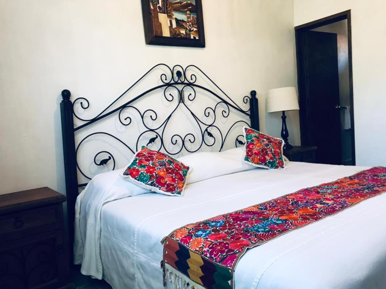 Posada Los Colorines Zinapécuaro de Figueroa Εξωτερικό φωτογραφία